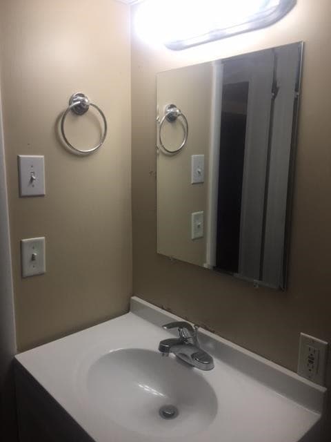 Midvale Apartment: Fort Union Area