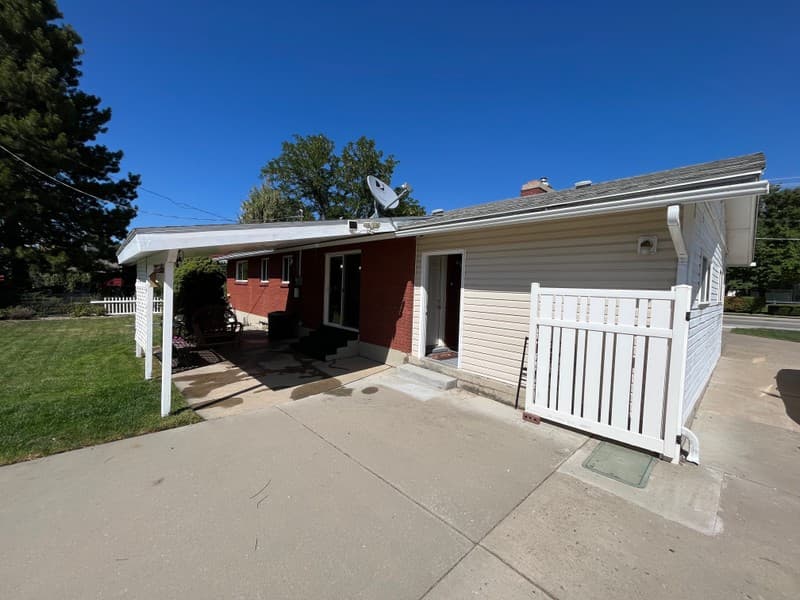 Bountiful Multiplex: 951 N 200 W