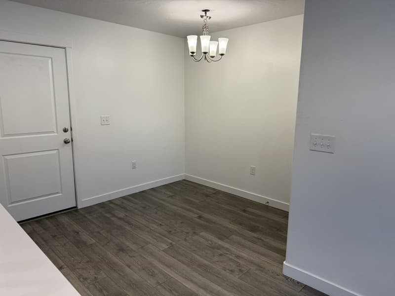 Layton Townhome: 2761 N Airmen Ave