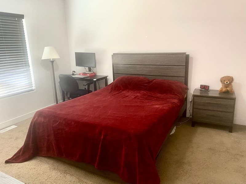 Midvale House: 7710 S Founder Point Ln