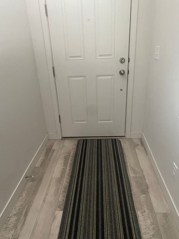 Midvale House: 7710 S Founder Point Ln