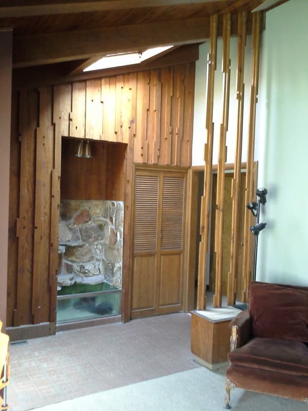 Logan Single Room: 200 N Riverside Dr