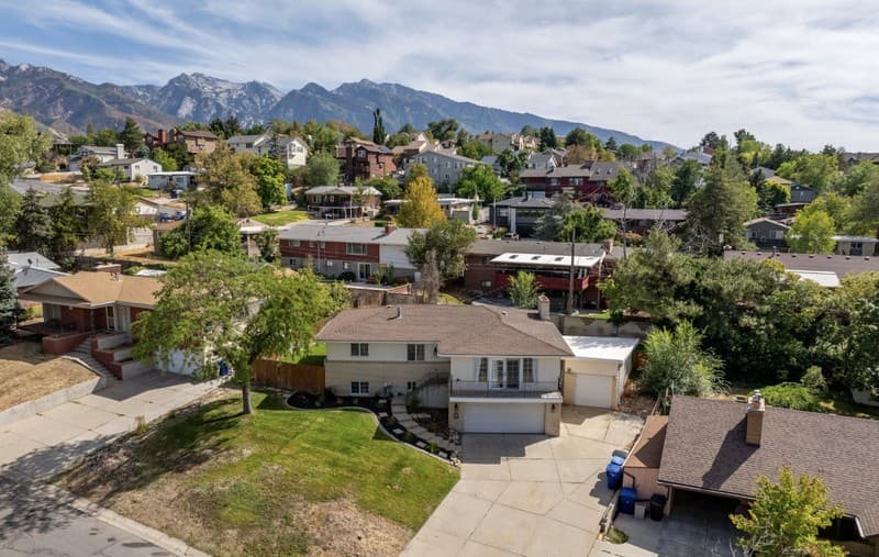 Salt Lake City Multiplex: 2154 E Villaire Ave
