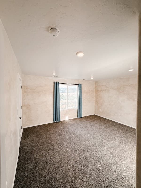 Santaquin Townhome: 1251 S Harvest View Dr