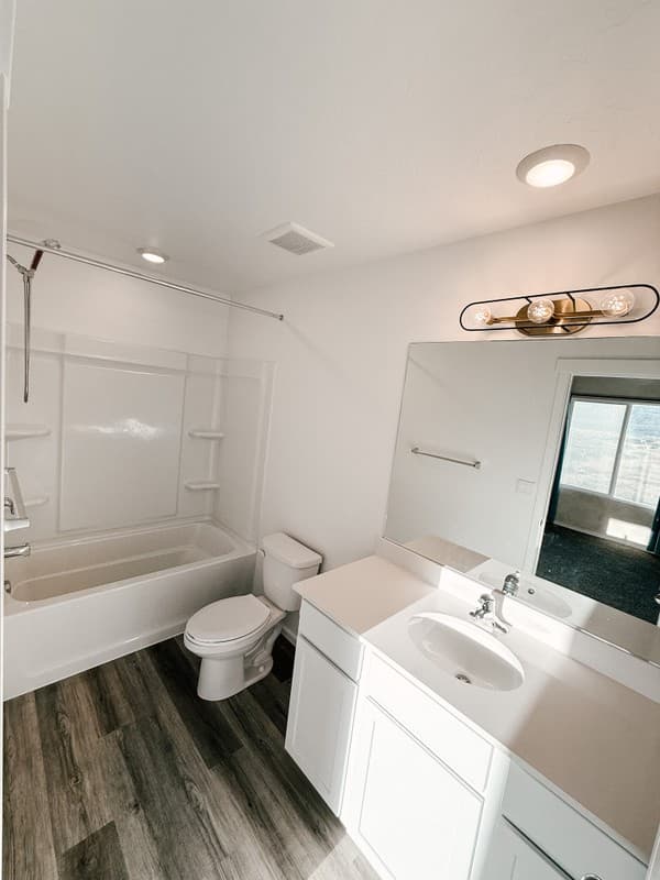 Santaquin Townhome: 1251 S Harvest View Dr