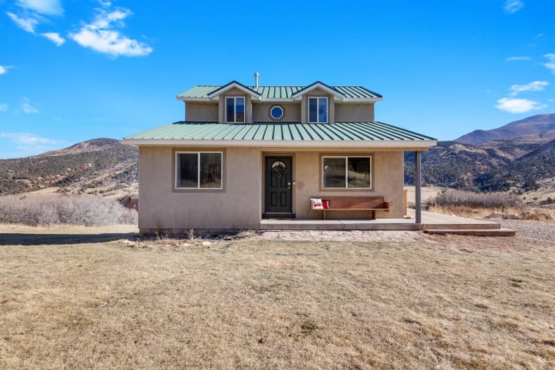 Spanish Fork House: 14272 US-89