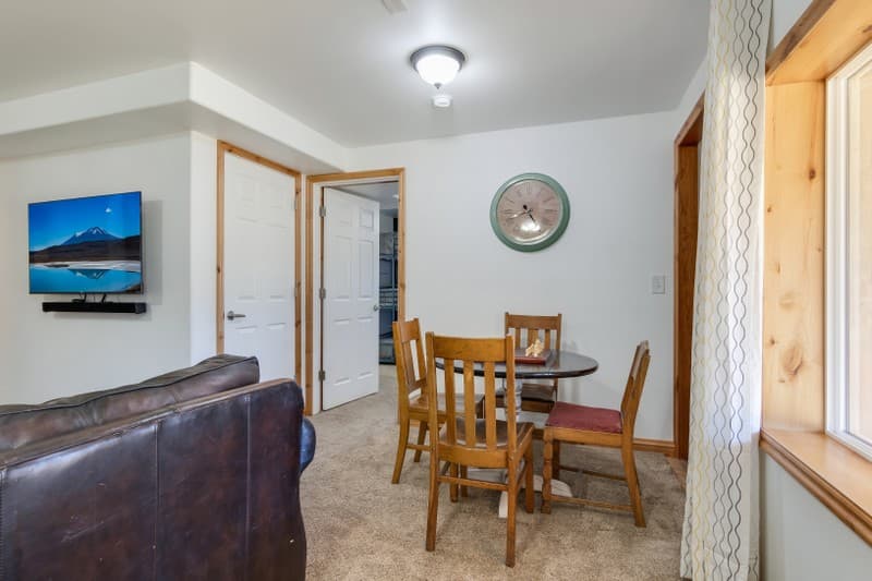 Spanish Fork House: 14272 US-89