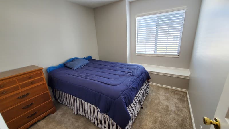 Layton Single Room: 1270 E 3075 N