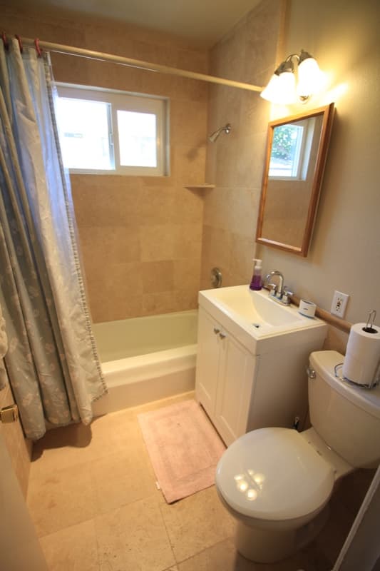 San Diego Multiplex: 820 Island Ct