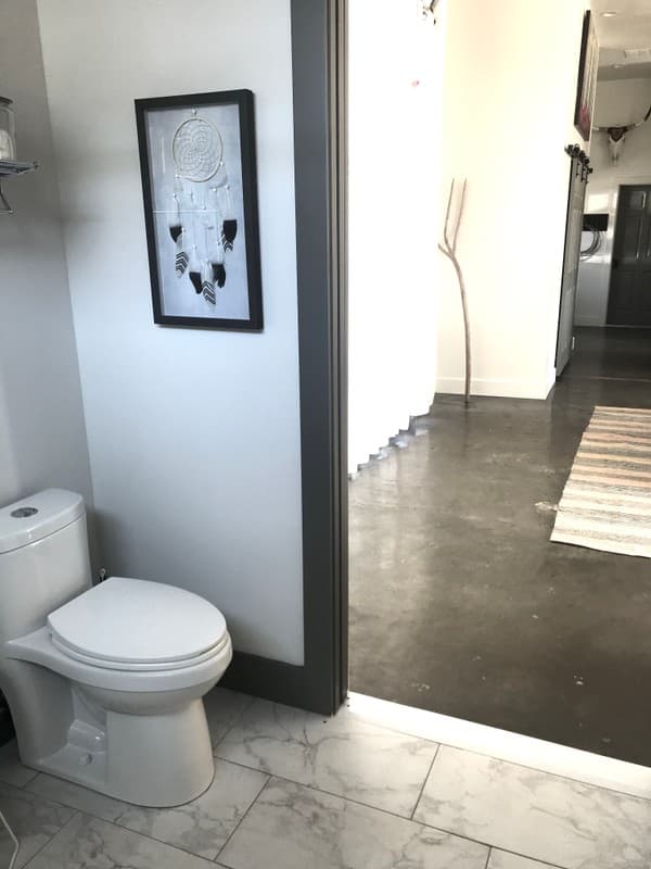 Mapleton House: 559 W 800 S