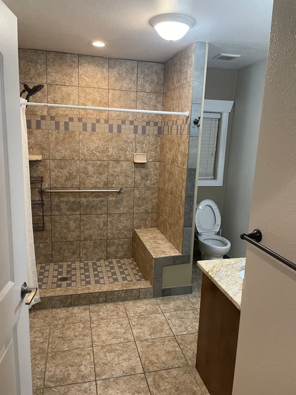 Logan House: 2789 N 1600 E