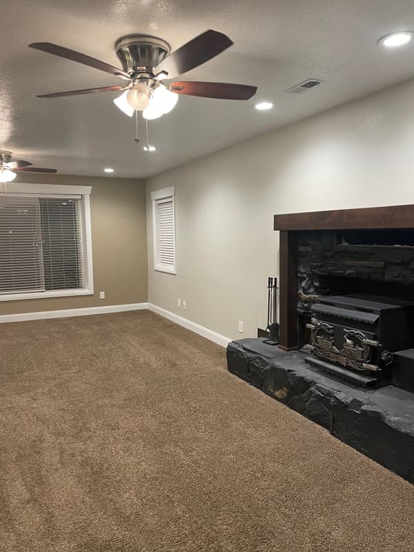 Logan House: 2789 N 1600 E