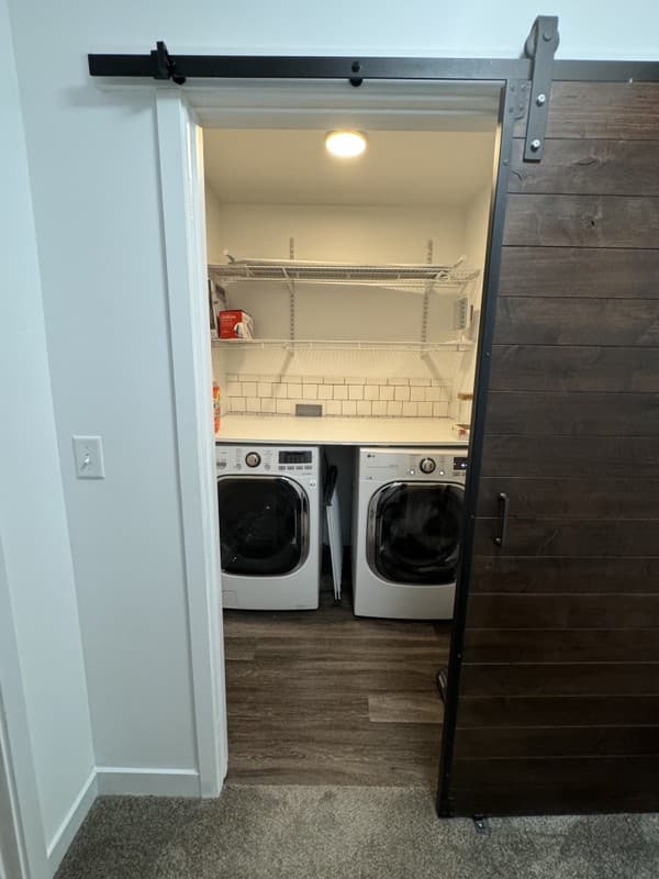 Vineyard Townhome: 635 E 380 N