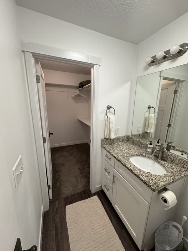 Vineyard Townhome: 635 E 380 N