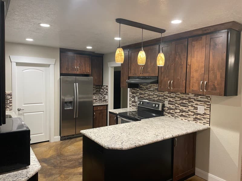 Logan House: 2789 N 1600 E