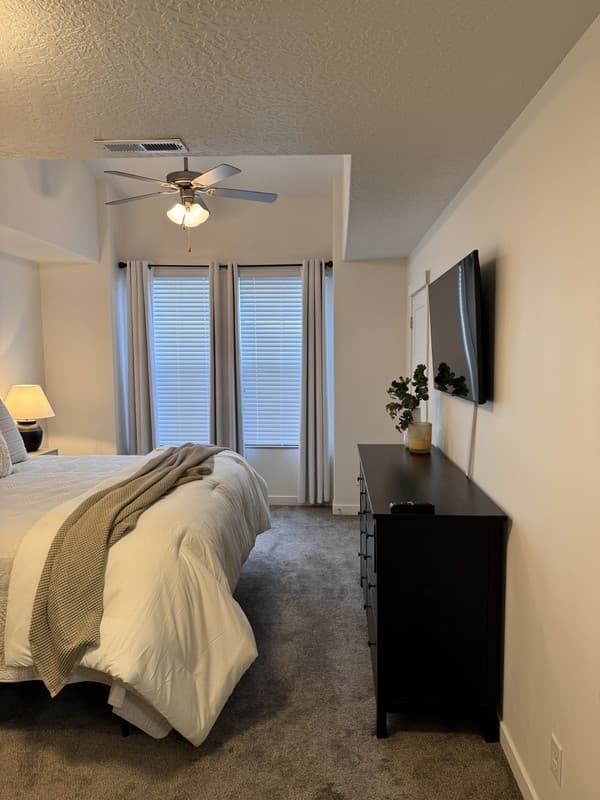 Vineyard Townhome: 635 E 380 N