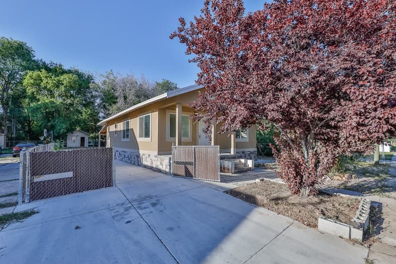 Ogden House: 576 8th St