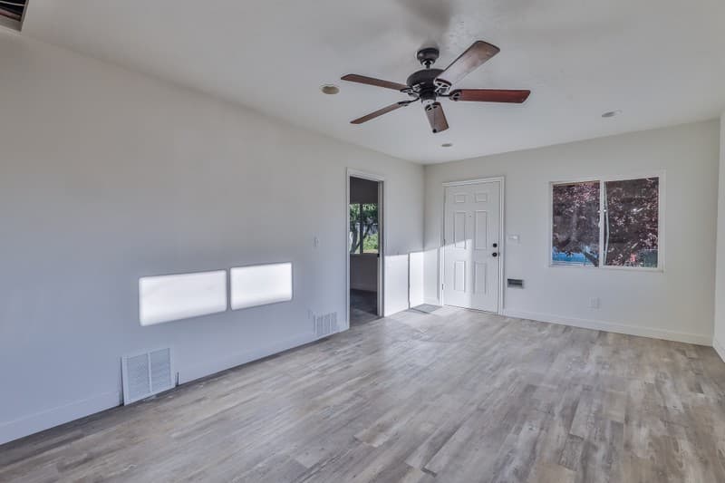 Ogden House: 576 8th St
