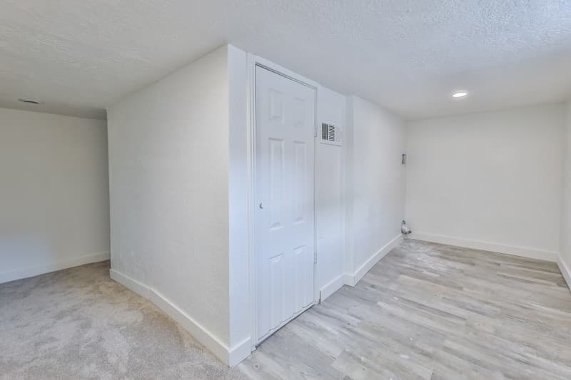 Ogden House: 576 8th St