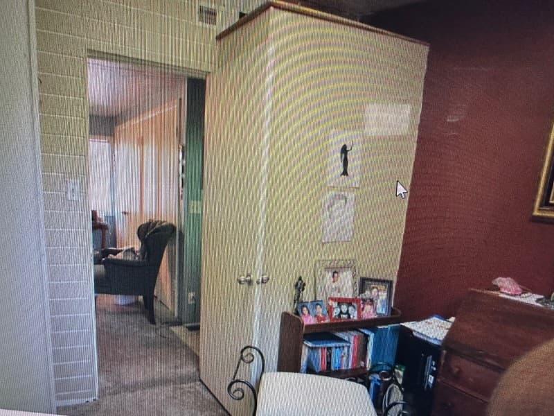 Centerville House: 282 N 700 E