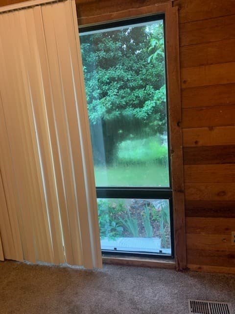 Centerville House: 282 N 700 E
