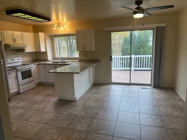 Ogden Townhome: 2647 Deer Run Dr