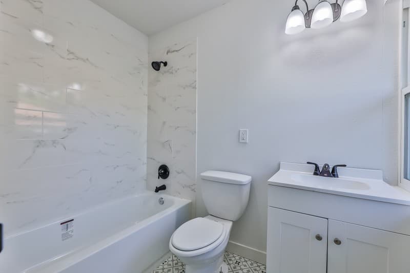 Ogden House: 576 8th St