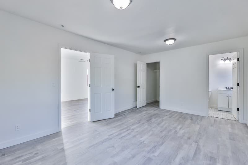 Ogden House: 576 8th St