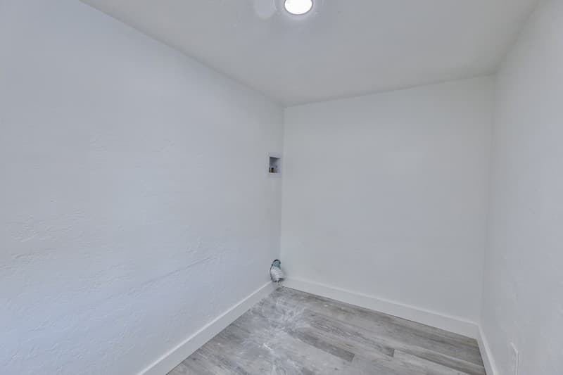 Ogden House: 576 8th St