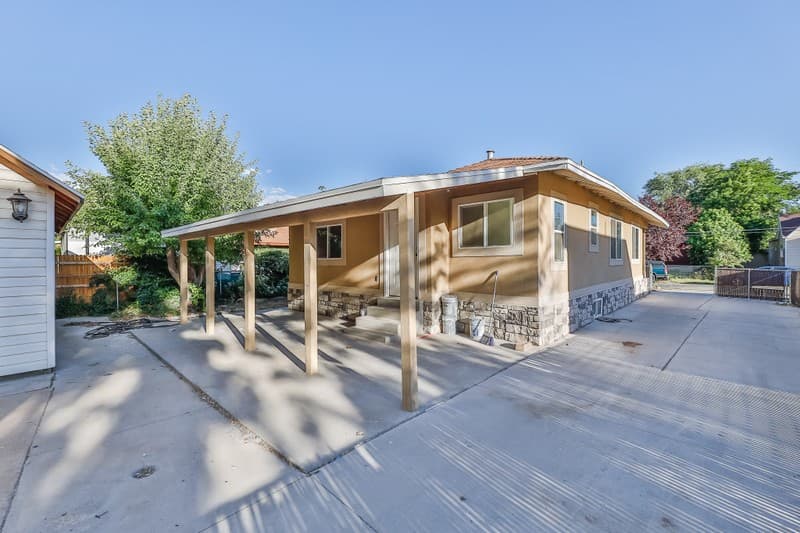 Ogden House: 576 8th St