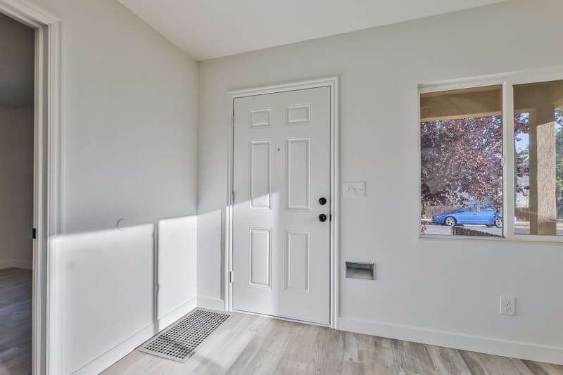 Ogden House: 576 8th St