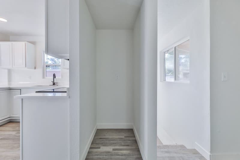 Ogden House: 576 8th St
