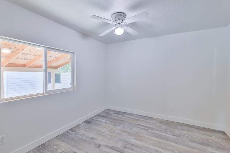 Ogden House: 576 8th St