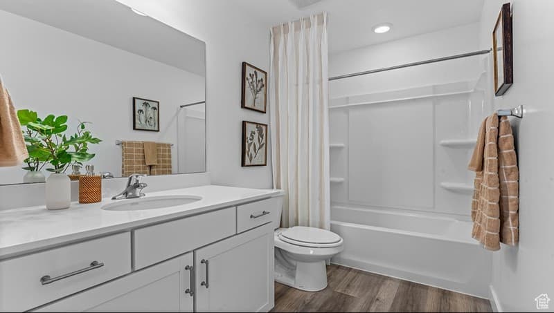 Magna Single Room: 4092 S Pitchblack Ln
