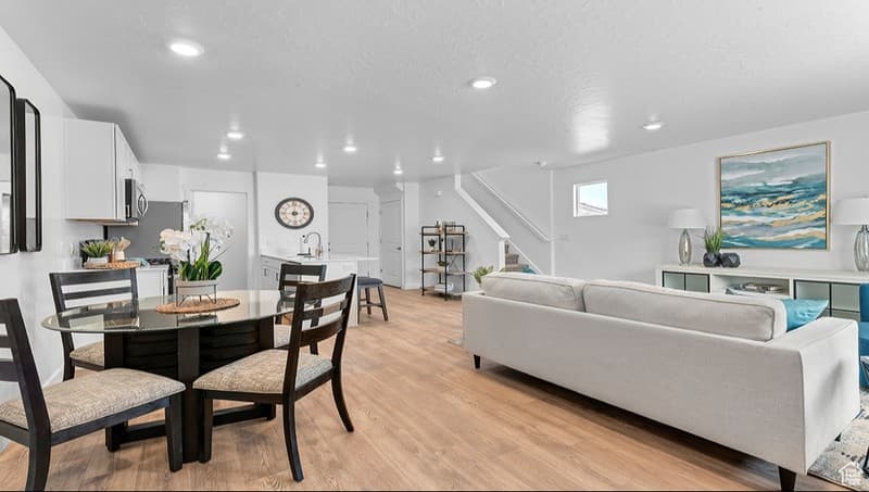 Magna Single Room: 4092 S Pitchblack Ln