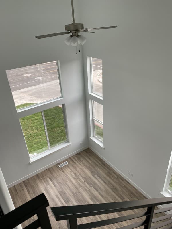 Bluffdale Townhome: 16431 S Bull Spring Ln