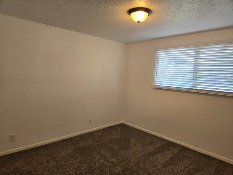 West Valley City House: 3906 S Boothill Cir