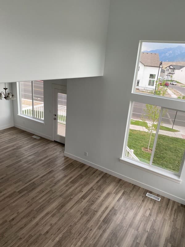 Bluffdale Townhome: 16431 S Bull Spring Ln