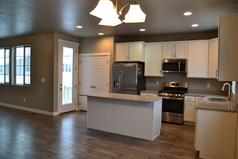 Provo House: 3256 W 1670 N