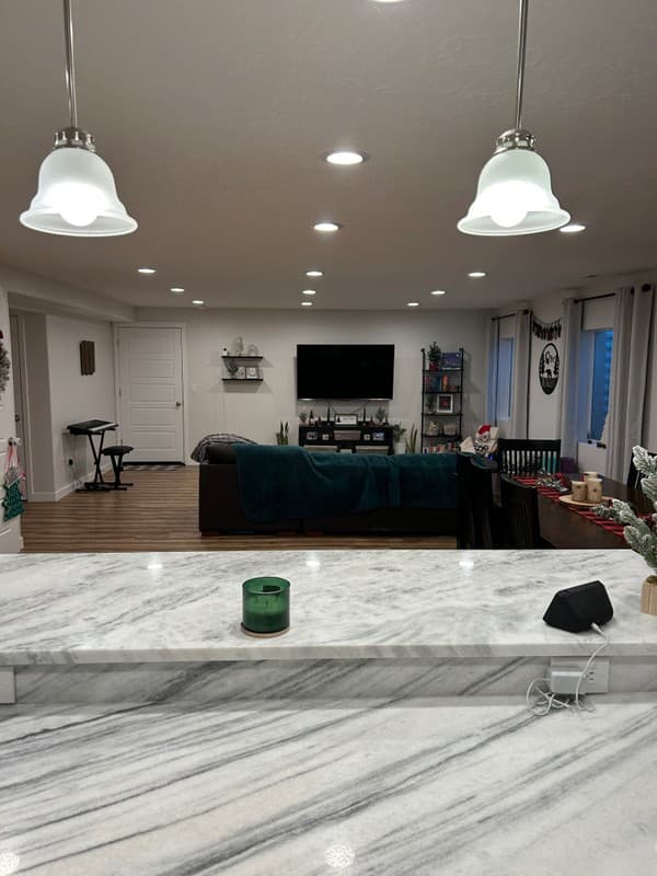 Eagle Mountain House: 6389 N Boulter Peak Ln