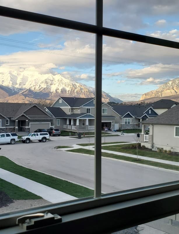 Provo House: 3256 W 1670 N