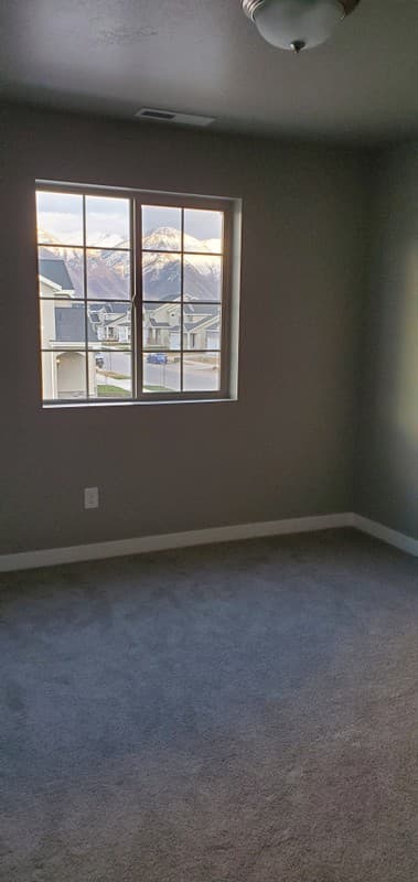 Provo House: 3256 W 1670 N