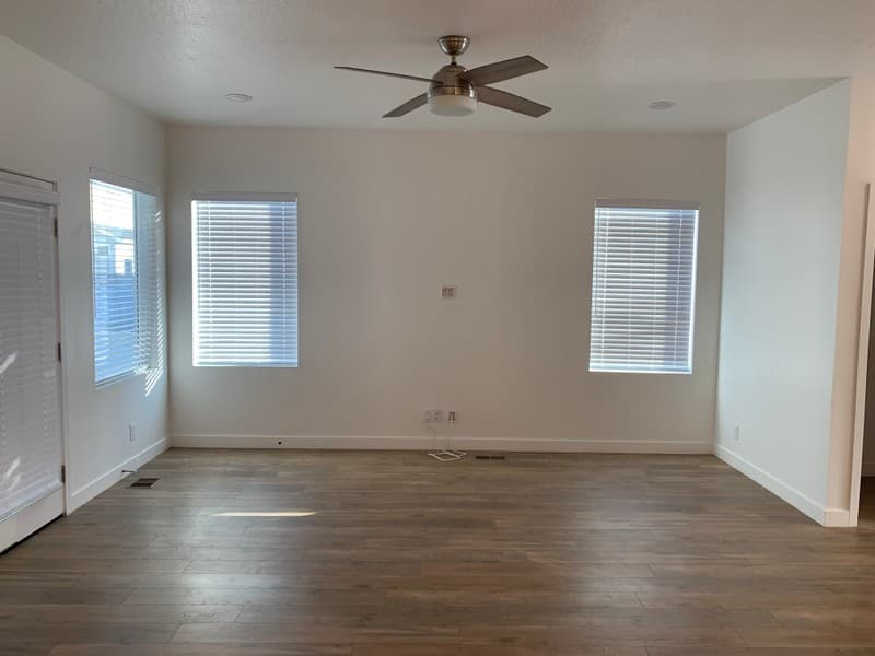 Cedar Hills House: 10046 N Marigold Ln