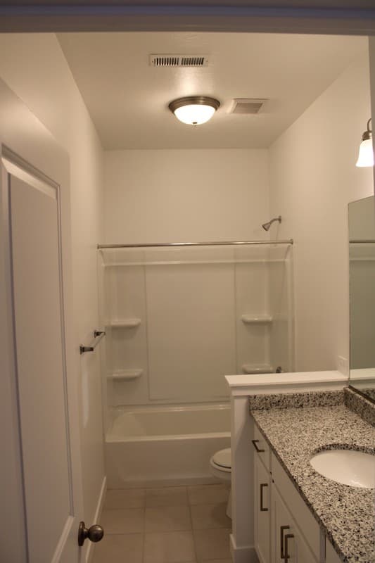 Cedar Hills House: 10046 N Marigold Ln
