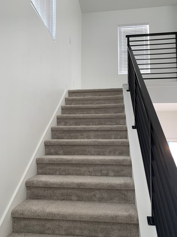 Cedar Hills House: 10046 N Marigold Ln