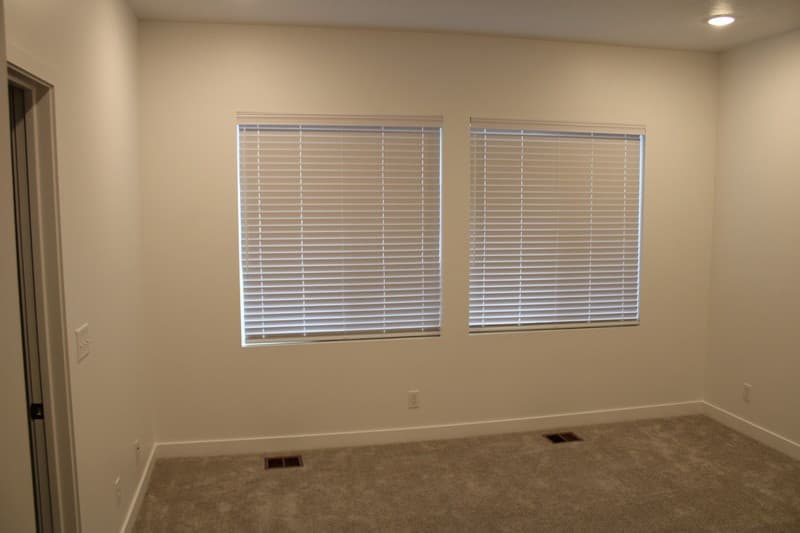 Cedar Hills House: 10046 N Marigold Ln