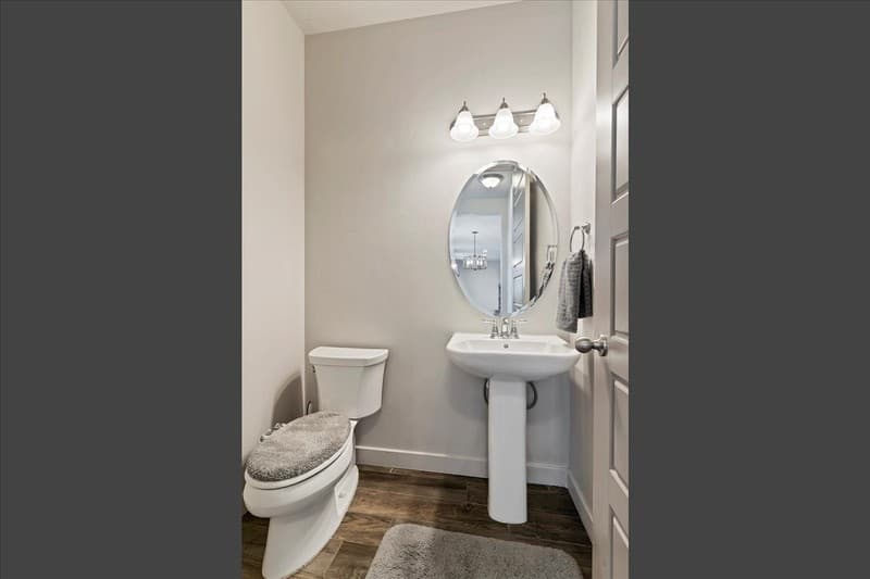 Syracuse House: 1549 W 650 S