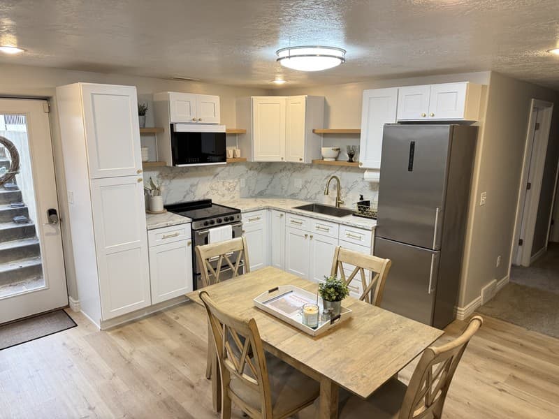 Kaysville Multiplex: 837 Crimson Ln