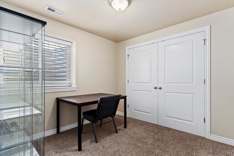 Kaysville House: 739 S Kays Dr