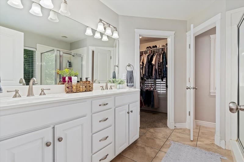 Kaysville House: 739 S Kays Dr